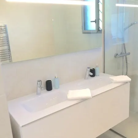 Sea View And Pool In Cap D'Antibes Appartement Antibes